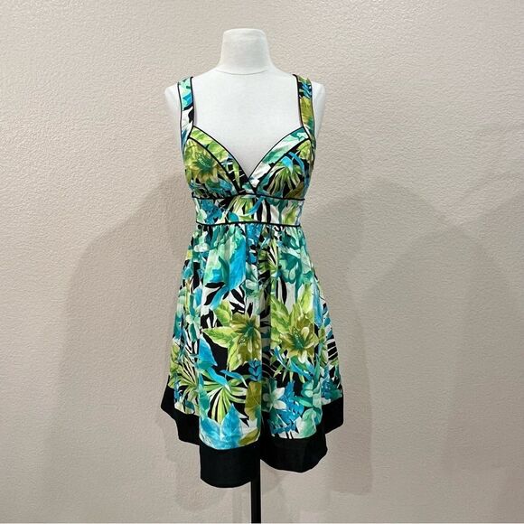 City Triangles Tropical Floral Empire Waist Mini Dress NWT Sz 9 - Picture 2 of 10